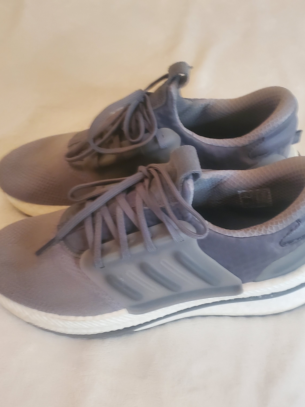 Adidas Men's Boost Running Shoes Men's 8.5.